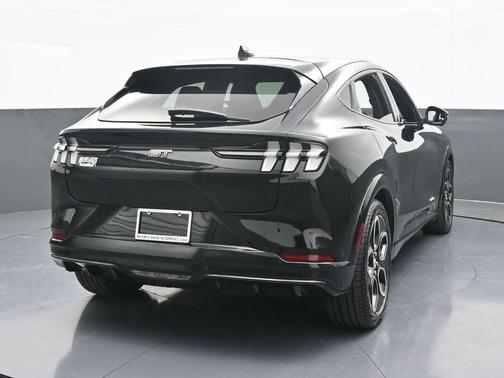 2022 Ford Mustang Mach-E GT