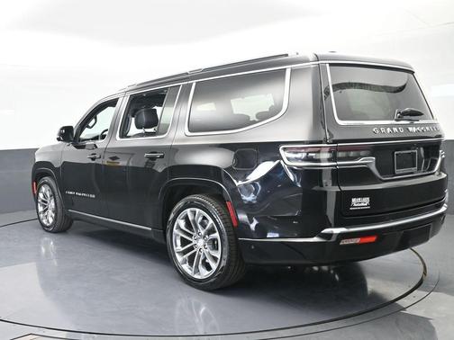 2022 Jeep Grand Wagoneer Series II
