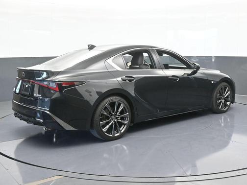 2022 Lexus IS 350 F Sport
