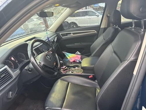 2018 Volkswagen Atlas 3.6L SE w/Technology
