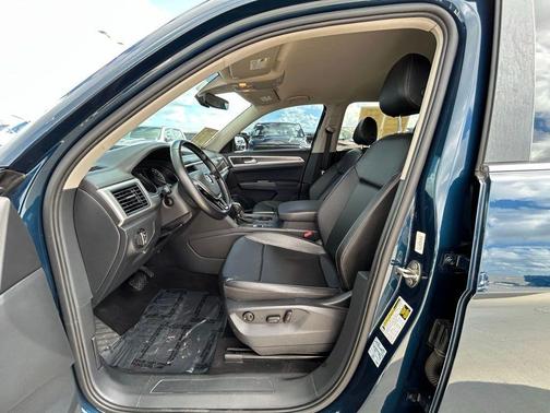 2018 Volkswagen Atlas 3.6L SE w/Technology