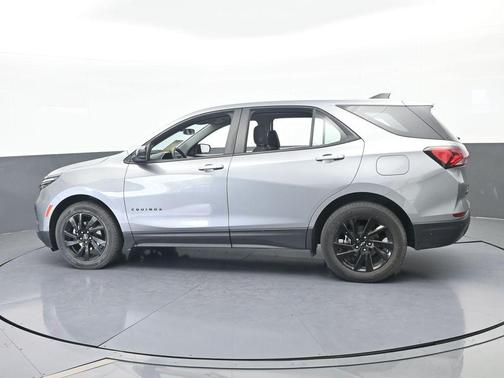 Sterling Gray Metallic 2023 Chevrolet Equinox LS