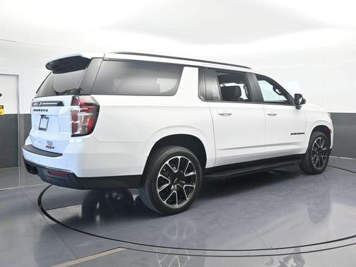 2021 Chevrolet Suburban RST