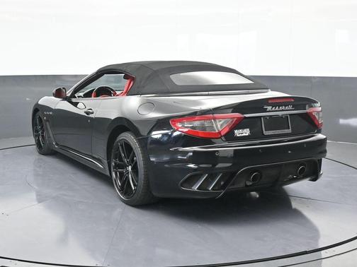 2015 Maserati GranTurismo MC Centennial