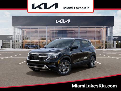 Black 2026 Kia Seltos LX