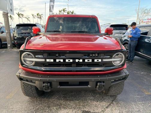 2022 Ford Bronco Outer Banks