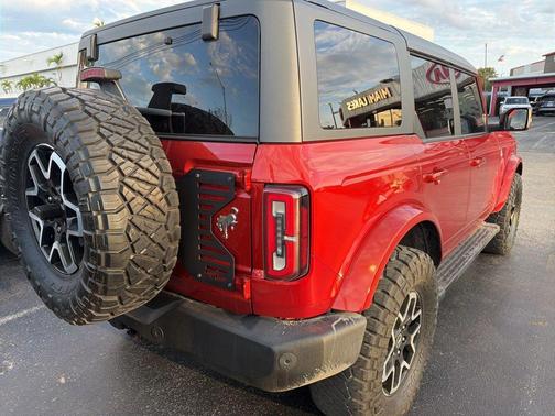 2022 Ford Bronco Outer Banks