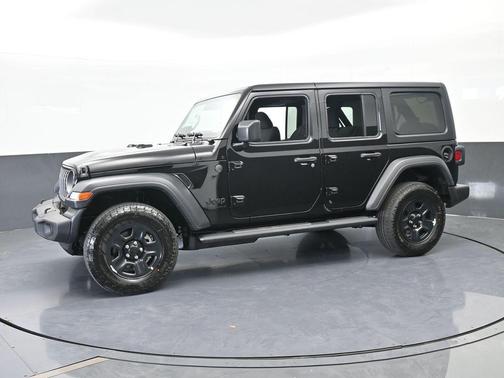 Black Clearcoat 2026 Jeep Wrangler Sport