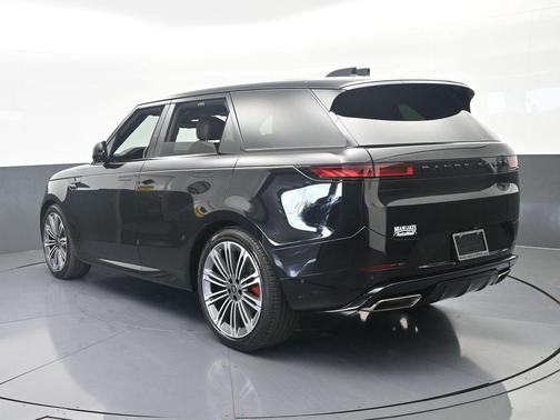 Santorini Black 2025 Land Rover Range Rover Sport P400 Dynamic SE