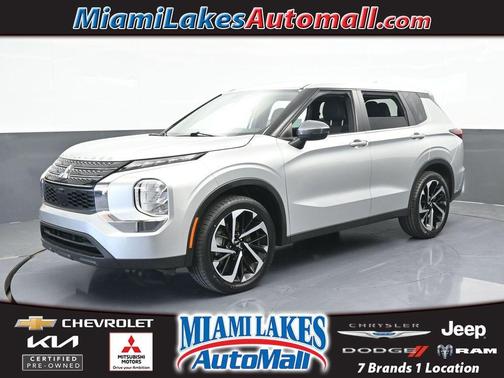2022 Mitsubishi Outlander ES