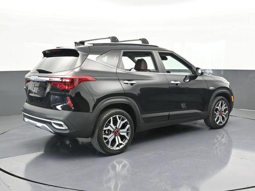 2023 Kia Seltos SX