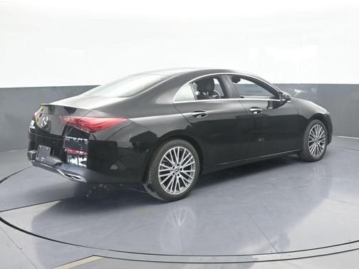 2025 Mercedes-Benz CLA 250 Base