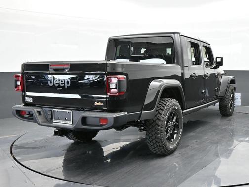2024 Jeep Gladiator Sport