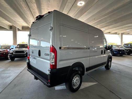 2026 RAM ProMaster 2500 High Roof