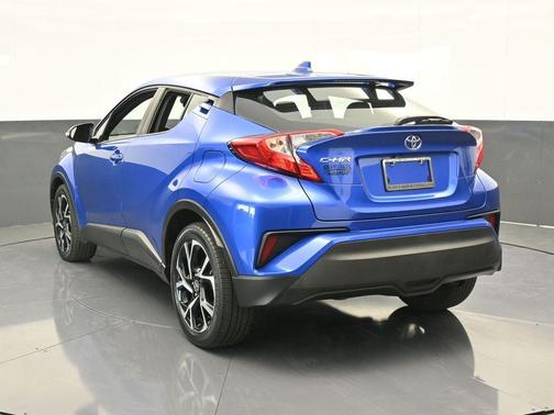 2021 Toyota C-HR XLE