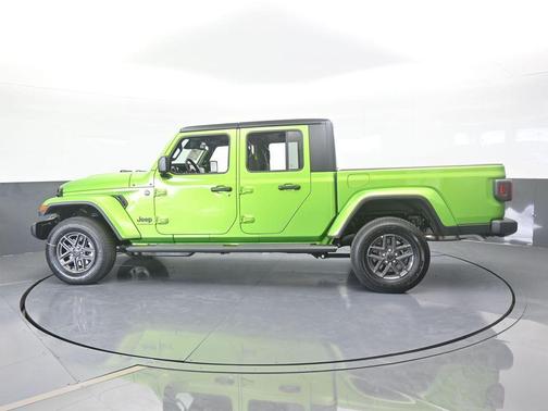 Mojito! Clearcoat 2026 Jeep Gladiator Sport