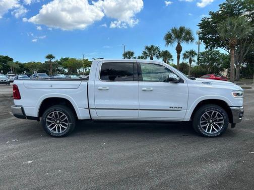 2025 RAM 1500 Limited