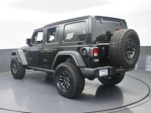 Black Clearcoat 2025 Jeep Wrangler Sport
