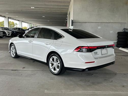 2024 Honda Accord LX