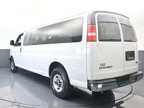 2020 GMC Savana 3500 LT
