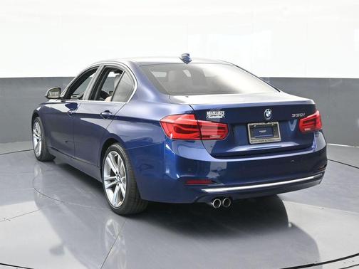 2018 BMW 330 i