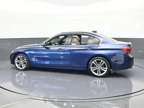 2018 BMW 330 i