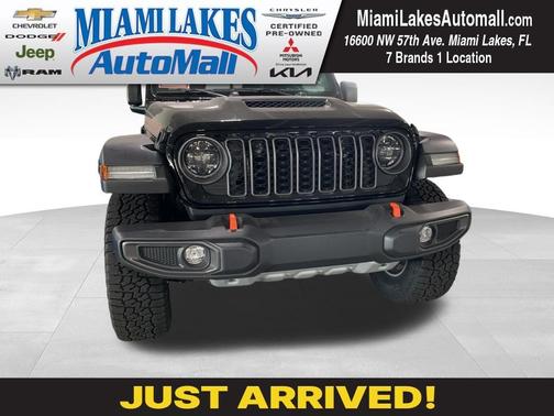 2024 Jeep Gladiator Sport