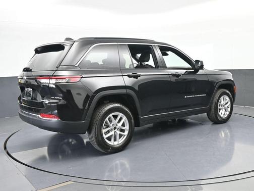 2026 Jeep Grand Cherokee Laredo X