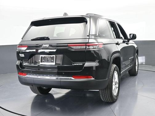 2026 Jeep Grand Cherokee Laredo X