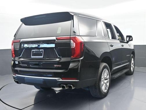 Onyx Black 2025 GMC Yukon Denali