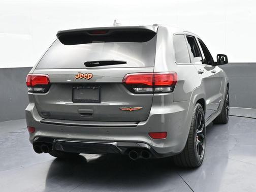 2021 Jeep Grand Cherokee Trackhawk