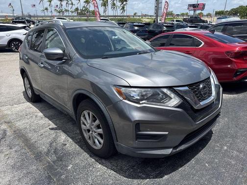 2018 Nissan Rogue SV