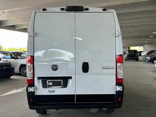 Bright White Clearcoat 2025 RAM ProMaster 2500 High Roof