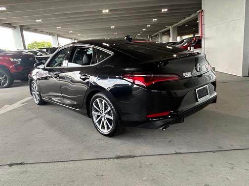 Black 2025 Acura Integra Base