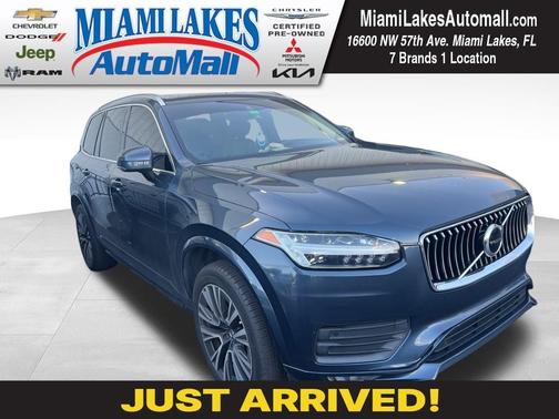 2020 Volvo XC90 T5 Momentum 7 Passenger