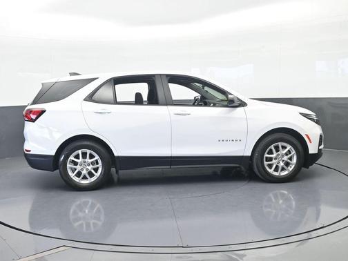 Summit White 2023 Chevrolet Equinox LS