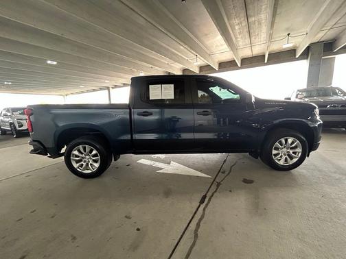 Northsky Blue Metallic 2022 Chevrolet Silverado 1500 Custom
