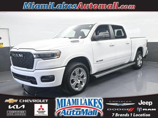 Bright White Clearcoat 2025 RAM 1500 Big Horn/Lone Star