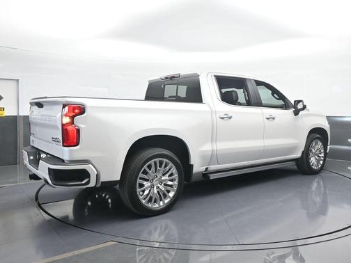 2022 Chevrolet Silverado 1500 Limited High Country