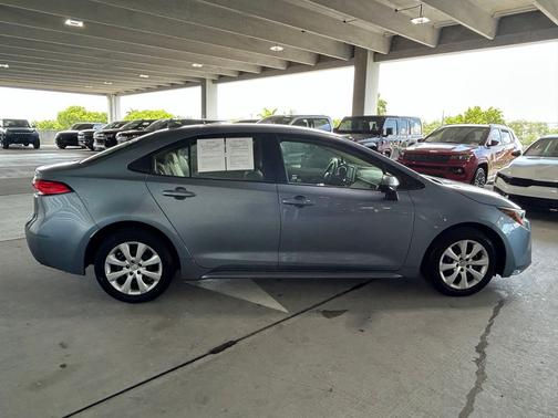 Celestite 2020 Toyota Corolla LE
