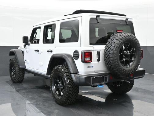 2024 Jeep Wrangler 4xe Sport
