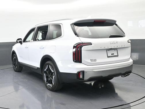 2023 Kia Telluride EX