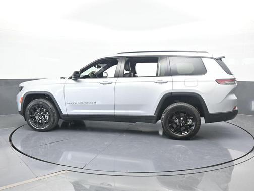 2024 Jeep Grand Cherokee L Laredo