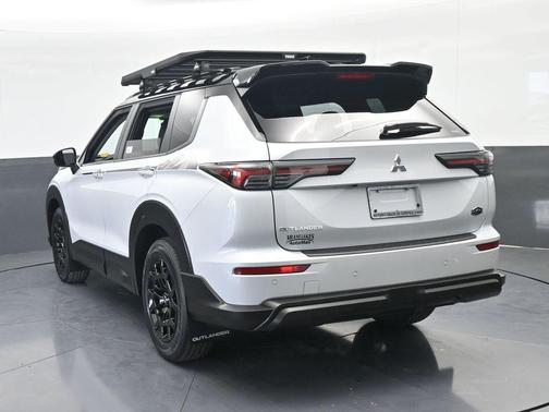 White 2026 Mitsubishi Outlander Trail Edition