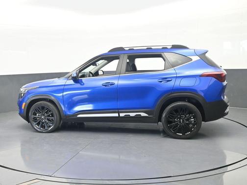 Neptune Blue 2022 Kia Seltos Nightfall