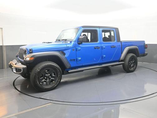 2026 Jeep Gladiator Sport