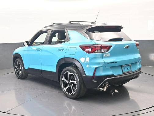 Oasis Blue 2021 Chevrolet Trailblazer RS