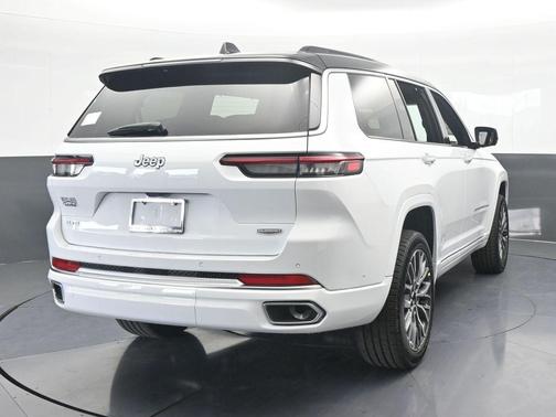 2025 Jeep Grand Cherokee L Summit