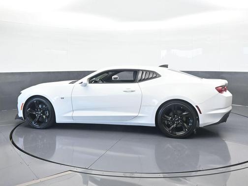 2021 Chevrolet Camaro 2LT