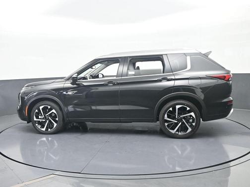 2025 Mitsubishi Outlander PHEV SEL Platinum Edition